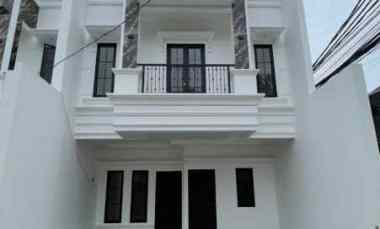 rumah cluster 2 5 lantai kebagusan jakarta selatan