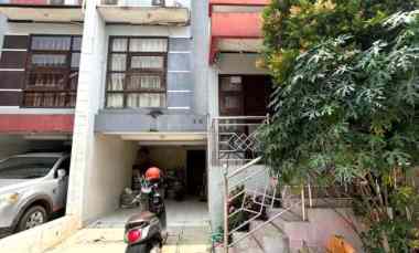 rumah cluster furnished 2 5 lt cipayung depok