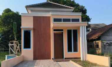 Rumah Dijual di Jalan Ujung Aspal Pondok Gede