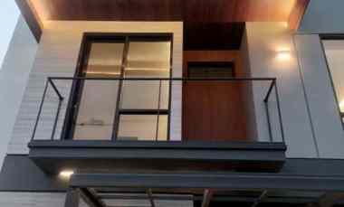 Rumah Dijual di JL. Raya Pancoran Mas