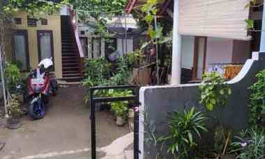 Rumah, dan 7 Kontrakan Serta 5 Kos-kosan