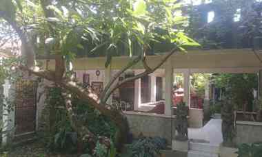 Rumah dan Tempaf Usaha Lokasi Strategis di Depok