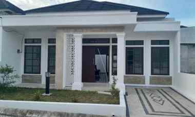 Rumah Dijual di air dinigin