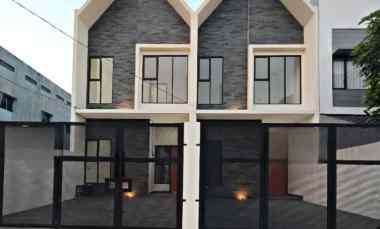 Rumah Design Scandinavian di Meruya Jakbar