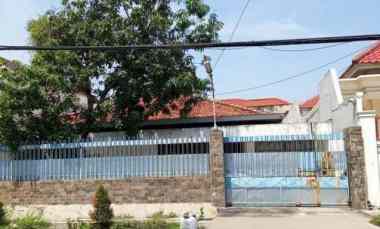 Rumah Dharmahusada Utara Strategis