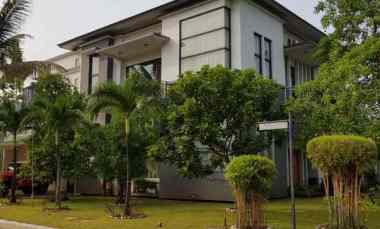 rumah di alam sutera tangerang selatan