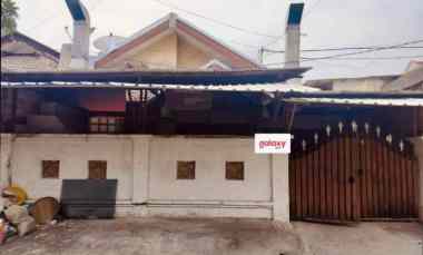 Rumah di Klampis Anom dekat Manyar, Merr Code DND