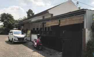 Rumah di Perumahan Permata Indah Jember