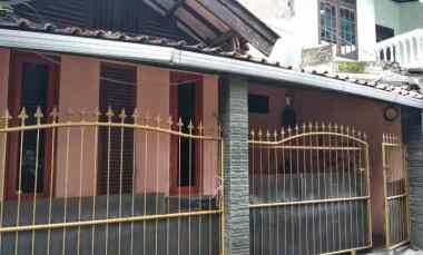 rumah di sarijadi jalan sarirasa bandung