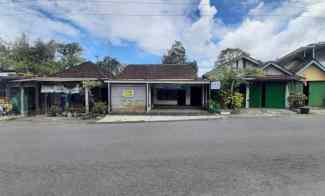 rumah dijual 30 meter dari pasar sleman