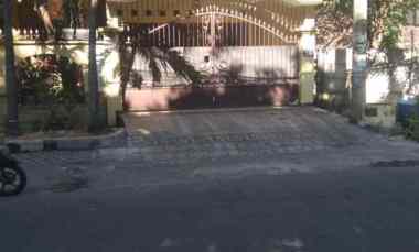 Rumah Dijual di Ketintang Akses Mudah, Lokasi Emas