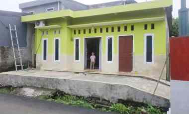 Rumah Dijual di Perumahan Pesona Laguna 1 Tapos Depok