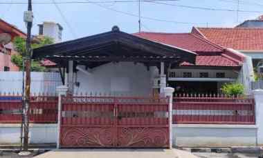 rumah dijual dukuh kupang timur surabaya barat