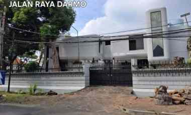 Rumah Dijual di Raya Darmo