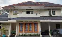 Rumah Mewah di Sayap Dago Bandung Disewakan