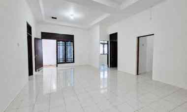 rumah disewakan di cipete selatan