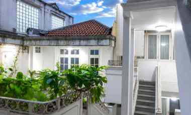 Rumah Disewakan di Menteng, Jakarta Pusat.