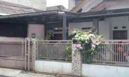Rumah Dijual di Jalan Gatot Kaca
