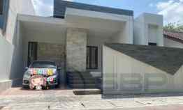 Rumah Baru Gress Cantik Elegan jl Kaliurang km 12,turen dekat UII