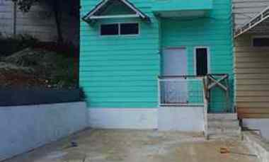 rumah gaya american country di jatihandap bandung