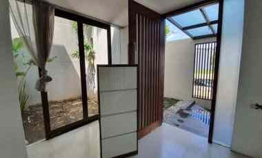 Rumah Dijual di Graha Family