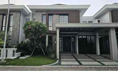 rumah grand island aruba villa pakuwon city