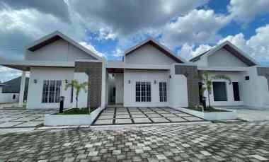 rumah hanya 200 meter dari arengka type 80