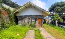 Rumah Hitung Tanah di Jalan Raya Ir. H. Juanda Dago Bandung