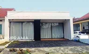 Rumah Hook dalam Cluster Bogor