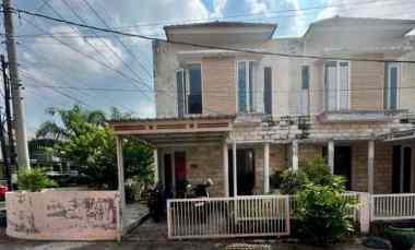 Rumah Hook De Naila Residence dekat dengan Benowo