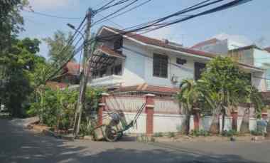 Rumah Hook di jl. Gading Putih Kelapa Gading