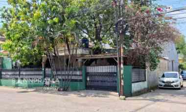Rumah Hook Luas di Komplek Pekayon Bekasi-ash