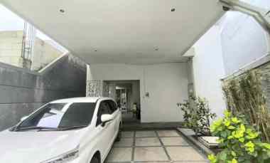 Rumah Hook Minimalis Medokan Rungkut, Surabaya Timur