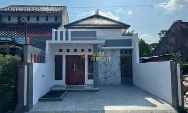 Rumah Indah Siap Huni, 20 Menitan dari Malioboro Jogja