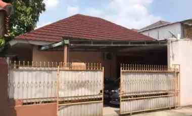 Rumah Induk Kost di Cipinang Muara, Jakarta Timur