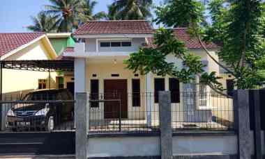 rumah jalan parit haji muksim