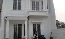 Town House 2 Lantai Murah dekat Alun2 Kota Depok