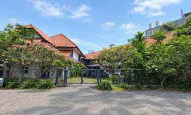 Rumah Jemursari Selatan Strategis