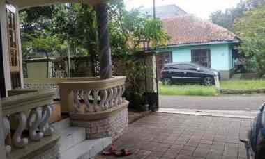 Rumah Dijual di Jl Gunung Batu