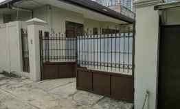 Dijual 3 Rumah dalam 1 Lahan di Cipete Kebayoran Baru