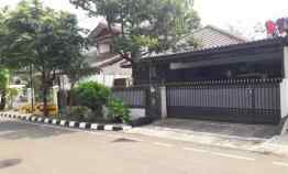 rumah jl komplek billymoon