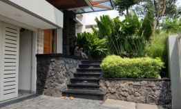 Rumah Baru Siap Huni di Pondok Pinang Pondok Indah Jaksel Tt