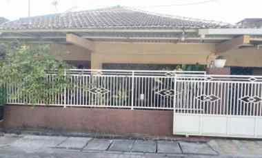 Rumah JL Pucang Asri I Row 2 Mobil