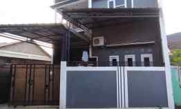 Rumah 2 Lantai dalam Komplek di Cilodong