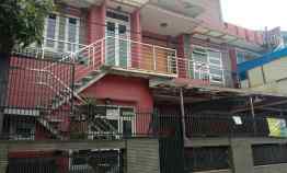 Rumah Dijual di Jln. Sekelumus 1 No. 4 Kel. Batununggal Kec. Bandung Kidul Kodya Bandung