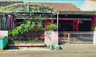 rumah kalibanteng semarang barat
