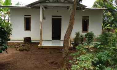 Rumah10 Kebun, 600Jt di Caringin Kabupaten Bogor