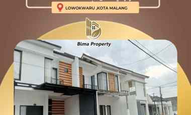 rumah keren 2 lantai kota malang