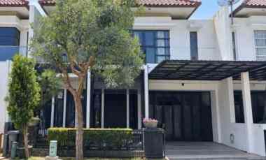 Rumah Disewakan di Kertajaya Indah Regency