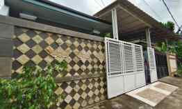 Rumah di Kodau Jati Mekar Bekasi Bagus Kokoh 1,5 Lantai Terawat Siap H